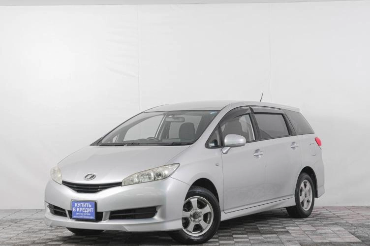 Toyota Wish 3 из 6