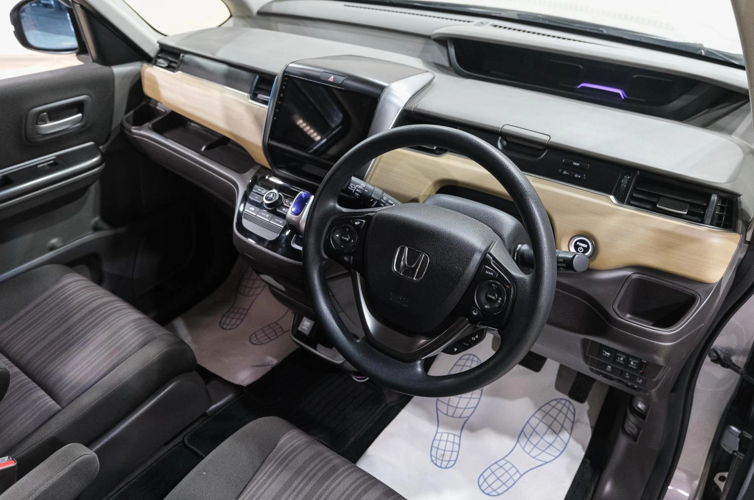 Honda Freed 13 из 37