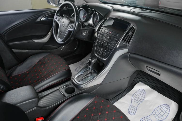 Opel Astra 10 из 18