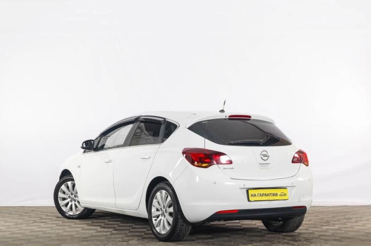Opel Astra 4 из 6