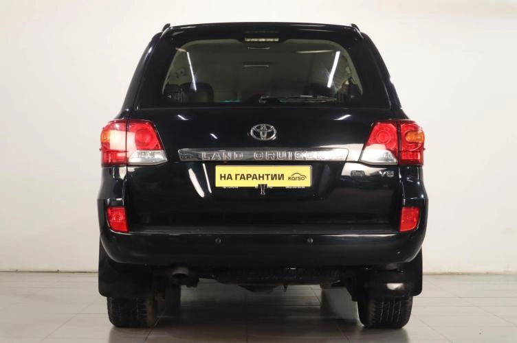 Toyota Land Cruiser 5 из 6