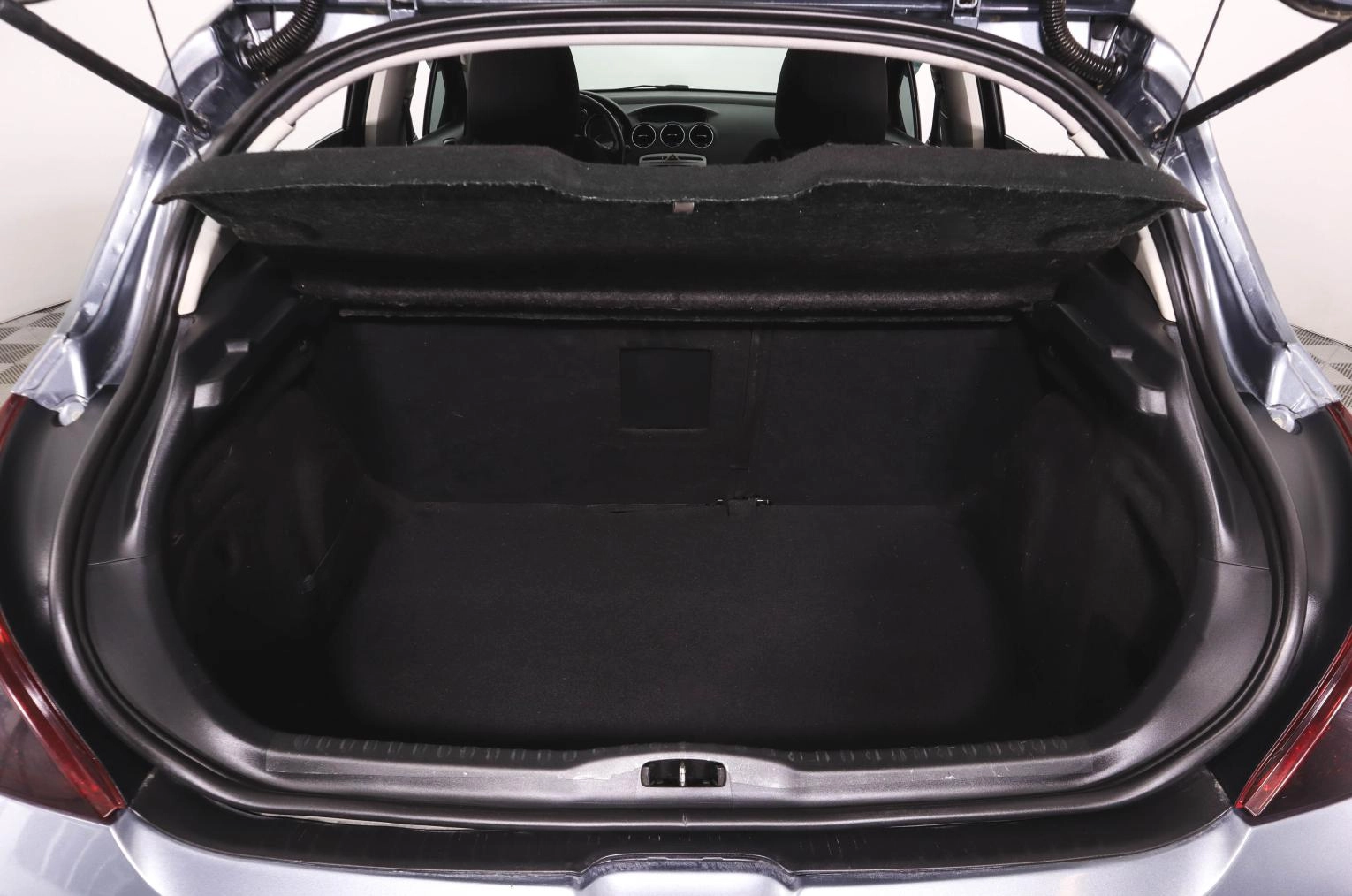 Peugeot 308 7 из 22