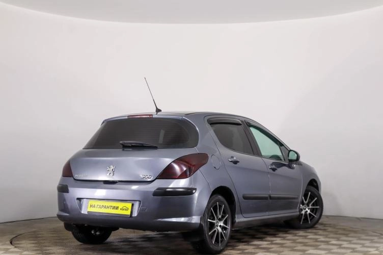 Peugeot 308 4 из 6