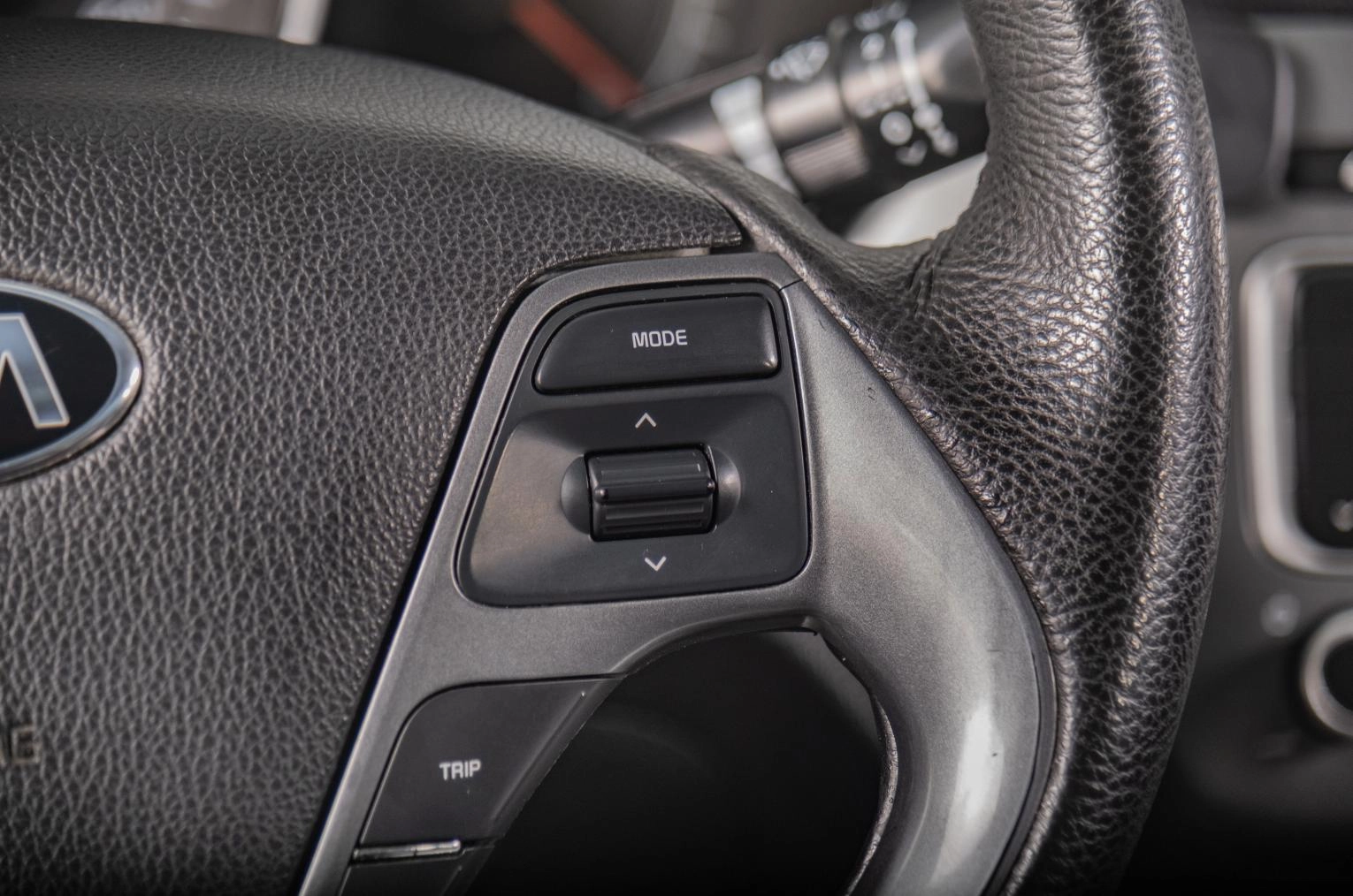KIA Rio 14 из 18