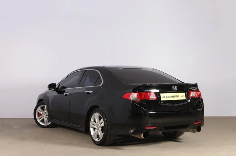 Honda Accord Type S 4 из 6