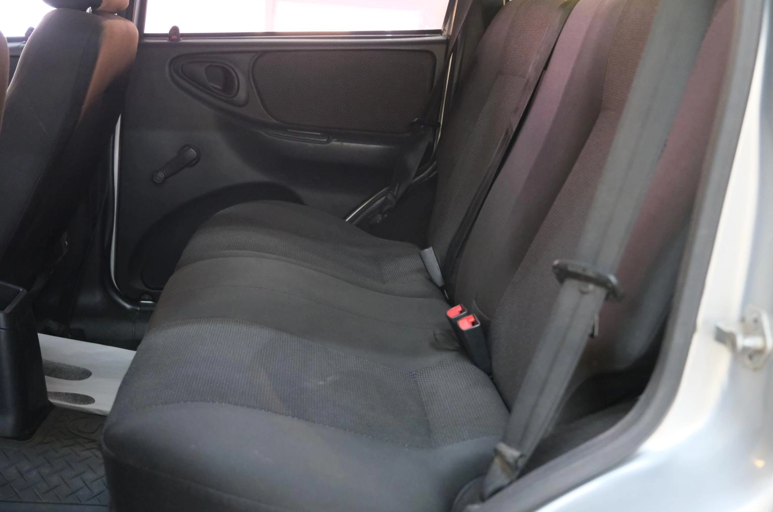 Chevrolet Niva 18 из 20