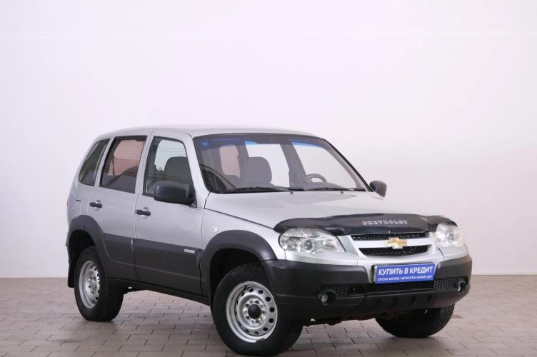 Chevrolet Niva 1 из 6