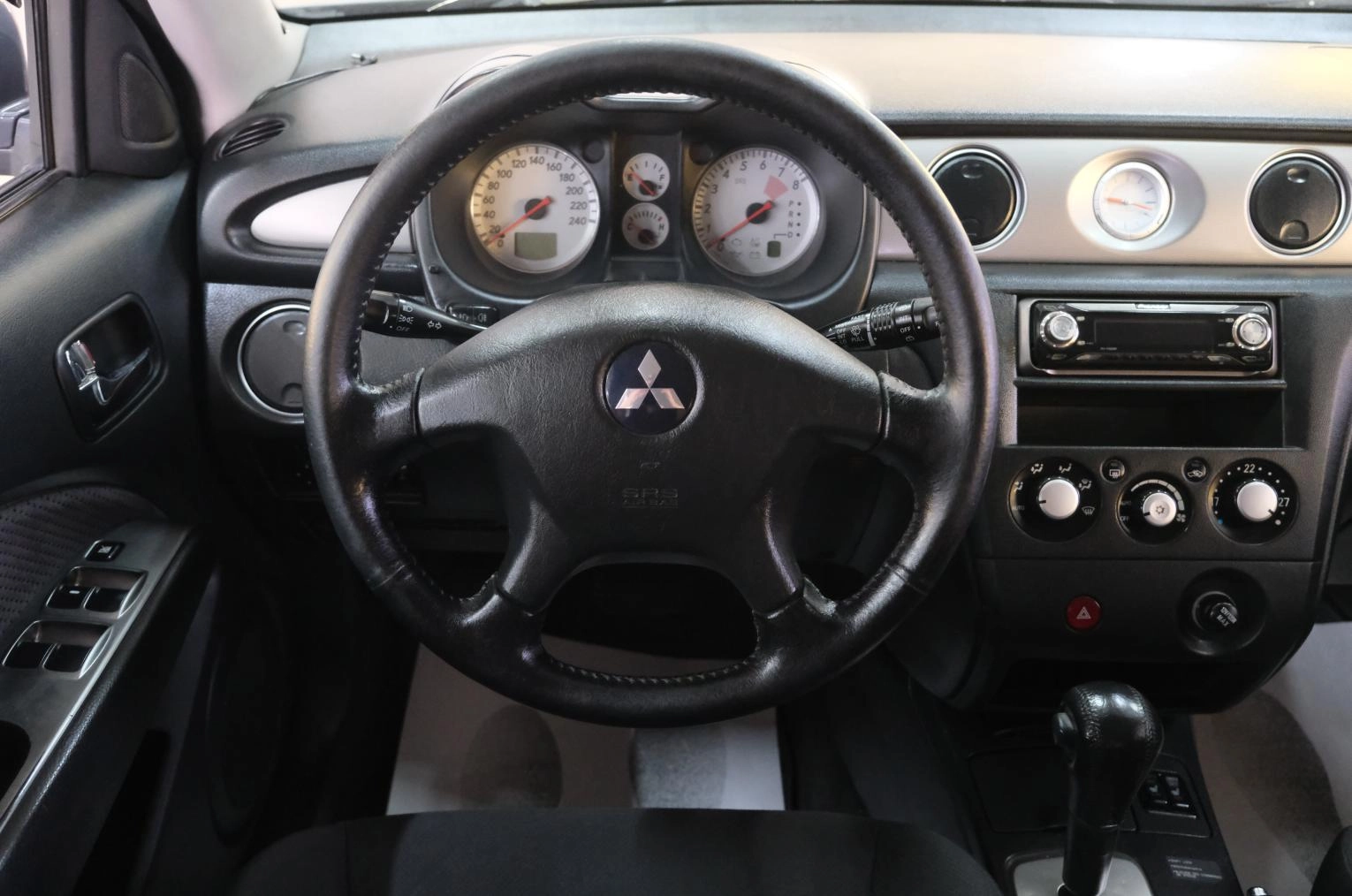 Mitsubishi Outlander 11 из 21