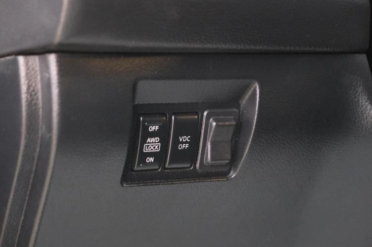 Infiniti FX45 9 из 24