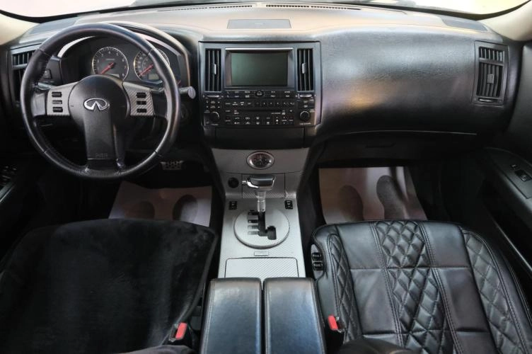 Infiniti FX45 15 из 24