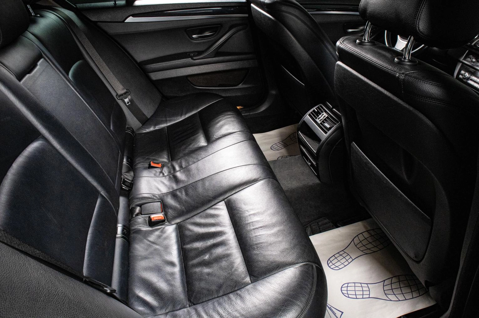 BMW 5 серия 17 из 17