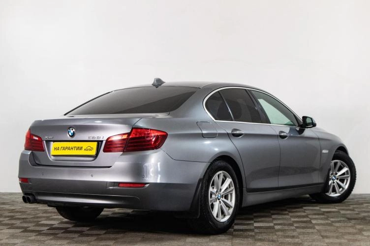 BMW 5 серия 4 из 6