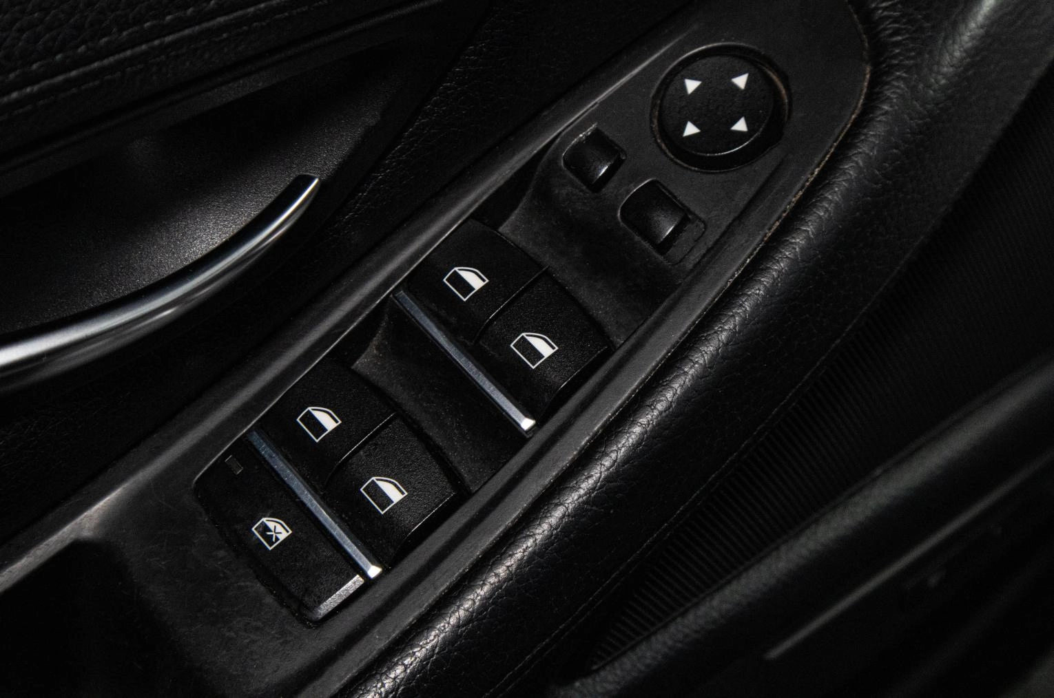 BMW 5 серия 7 из 17