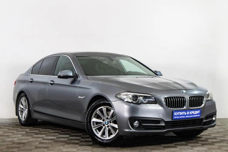 BMW 5 серия 1 из 6
