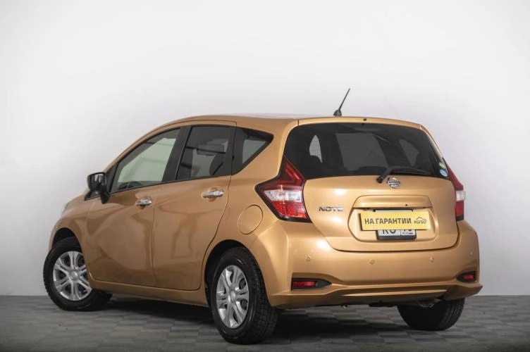 Nissan Note 5 из 6