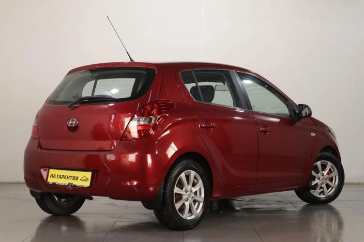 Hyundai i20 6 из 6