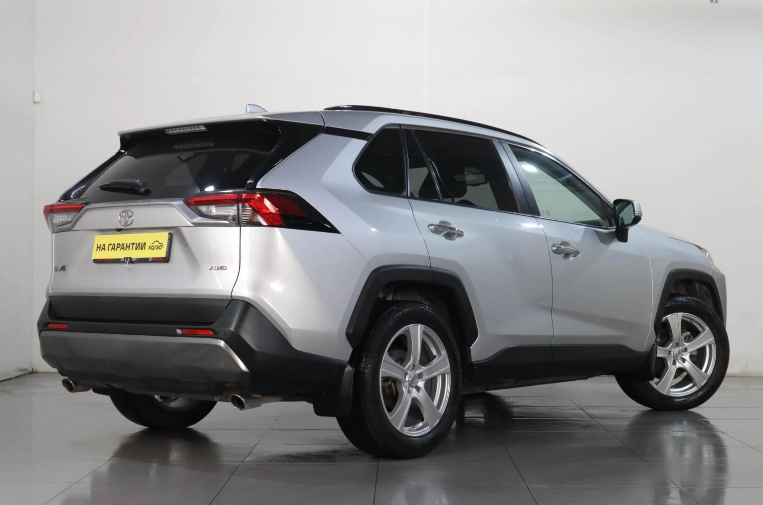 Toyota RAV4 6 из 20