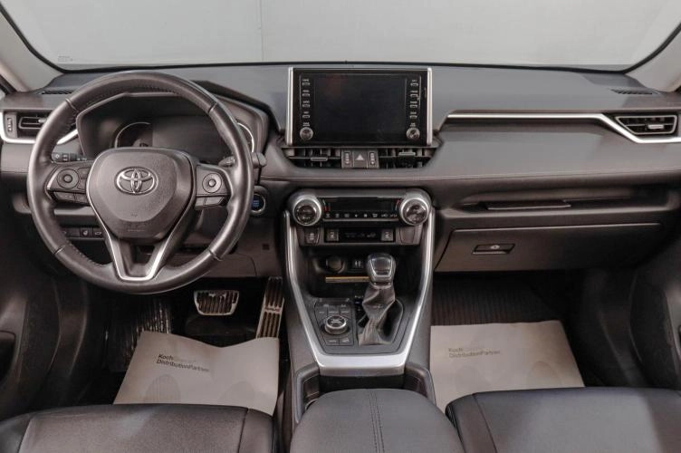 Toyota RAV4 15 из 20