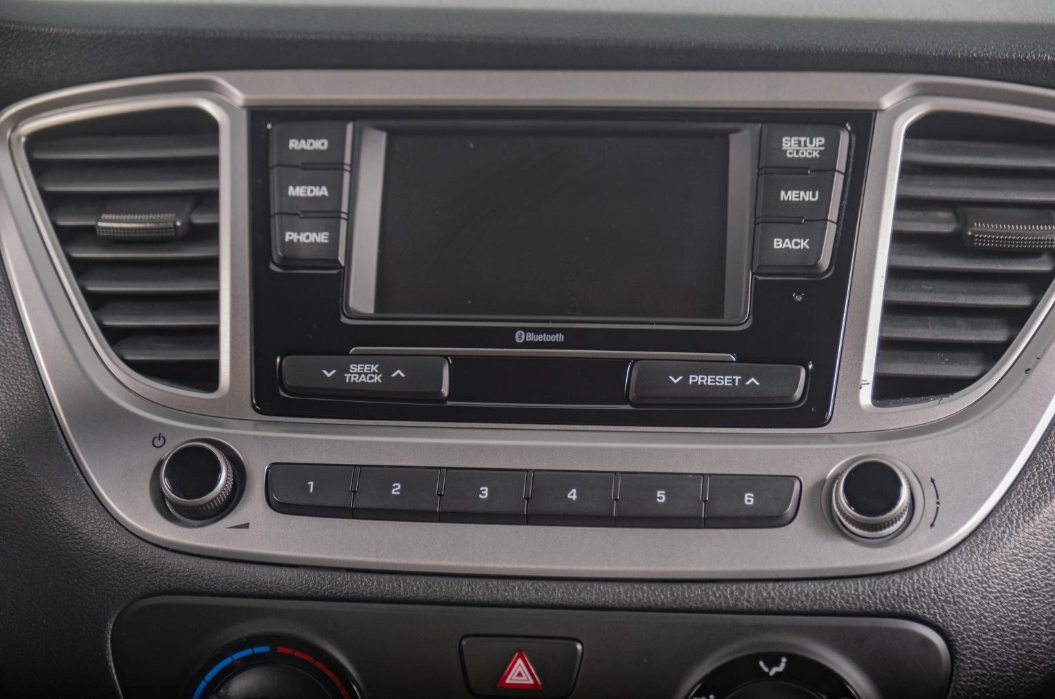 Hyundai Solaris 14 из 18
