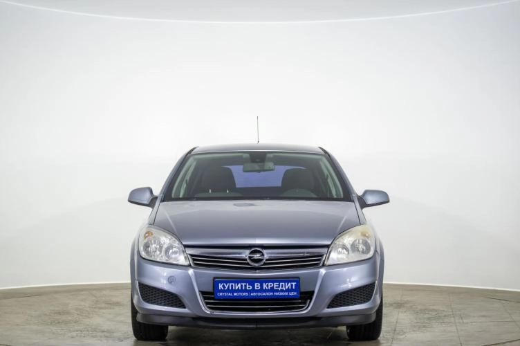 Opel Astra 2 из 6
