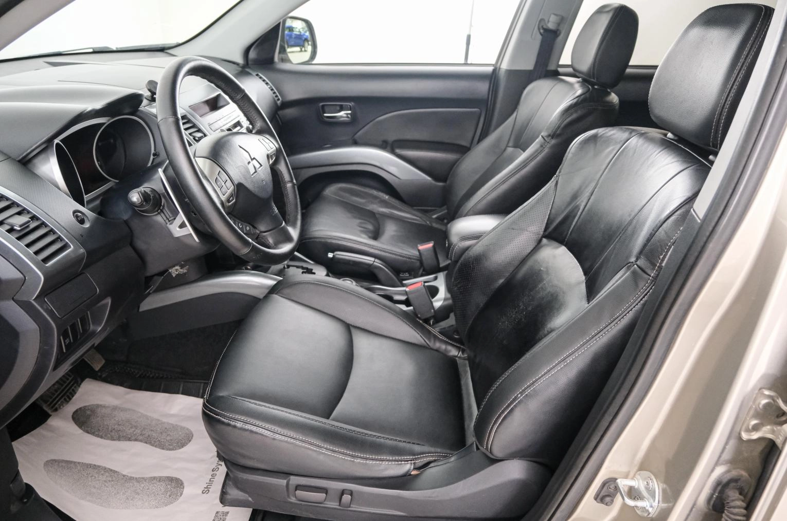 Mitsubishi Outlander 7 из 23