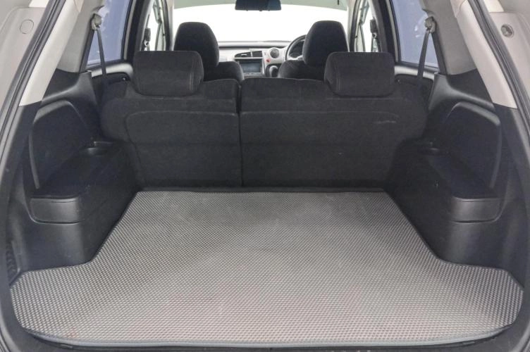 Honda Stream 22 из 22