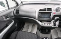 Honda Stream 11 из 22