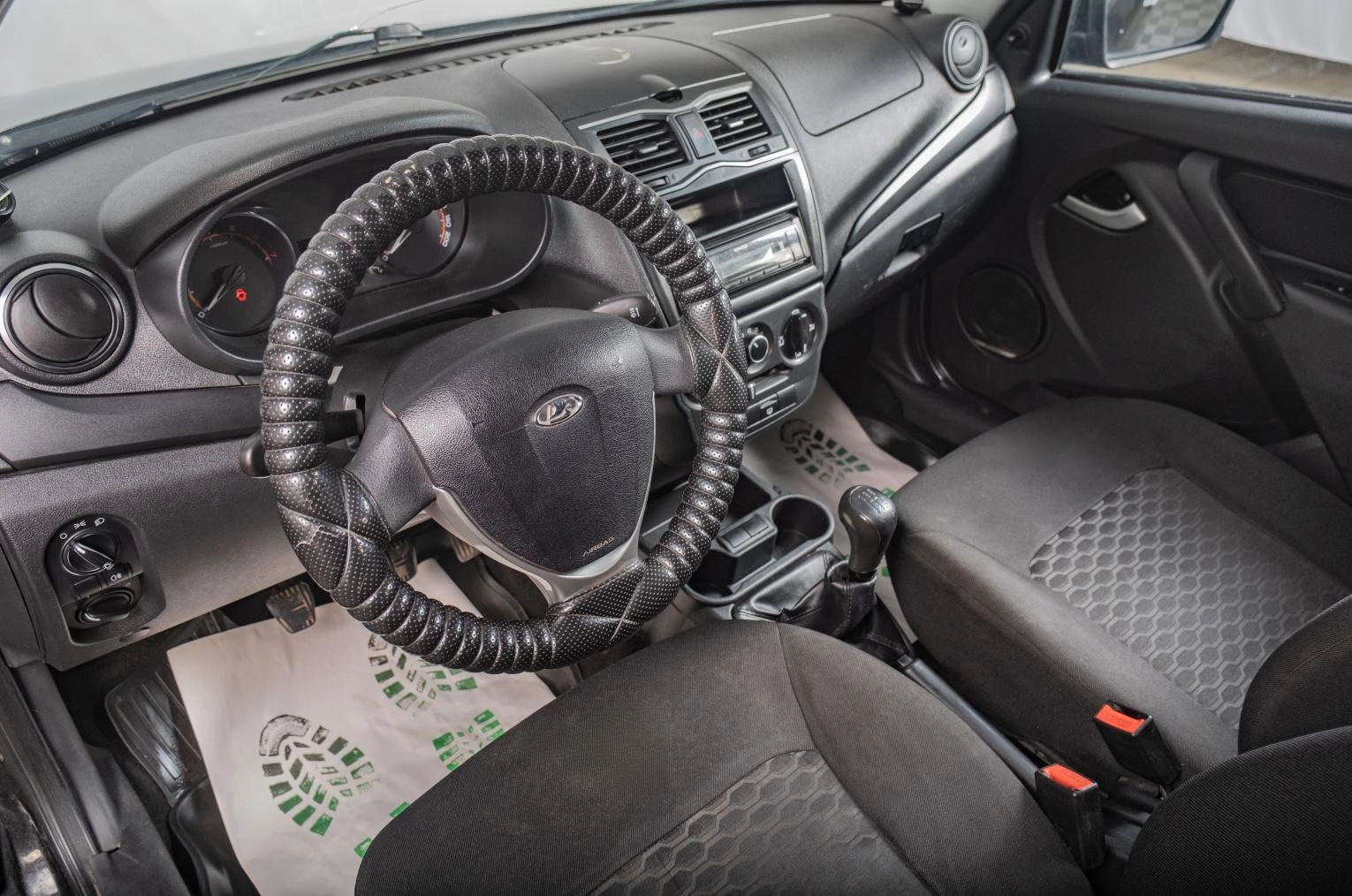 ВАЗ (LADA) Granta 7 из 15