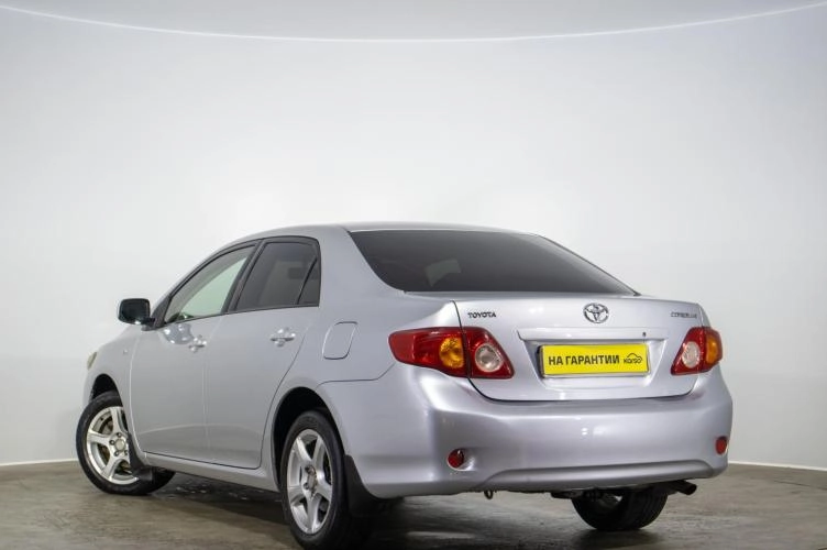 Toyota Corolla 6 из 6