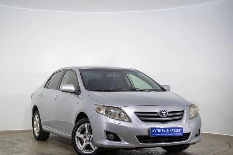 Toyota Corolla 1 из 6