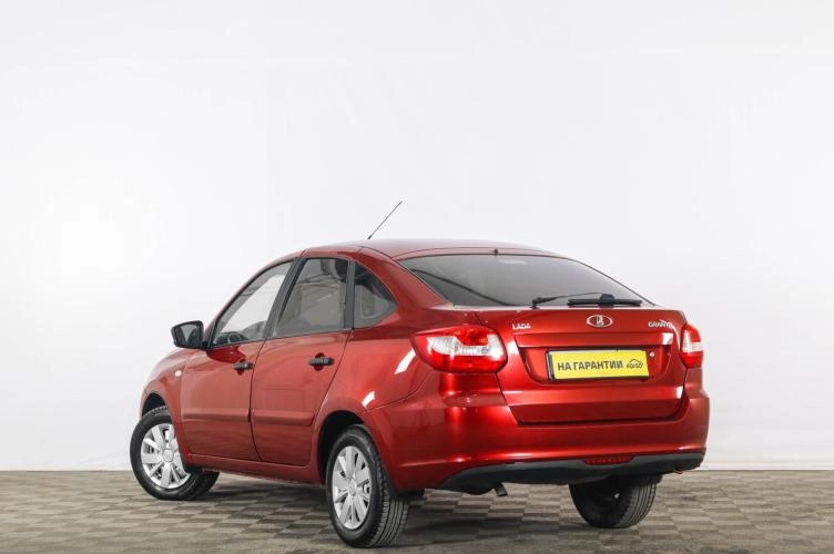 ВАЗ (LADA) Granta 4 из 6