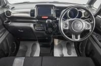 Honda N-BOX Slash 9 из 26