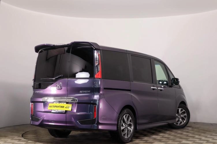 Honda Stepwgn Spada 4 из 6