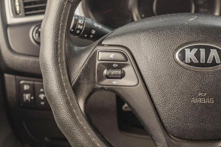KIA cee'd 10 из 17