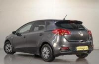 KIA cee'd 4 из 17