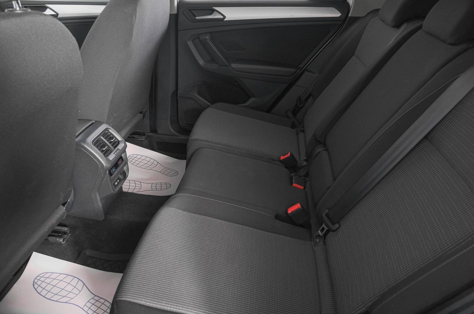 Volkswagen Tiguan 9 из 23