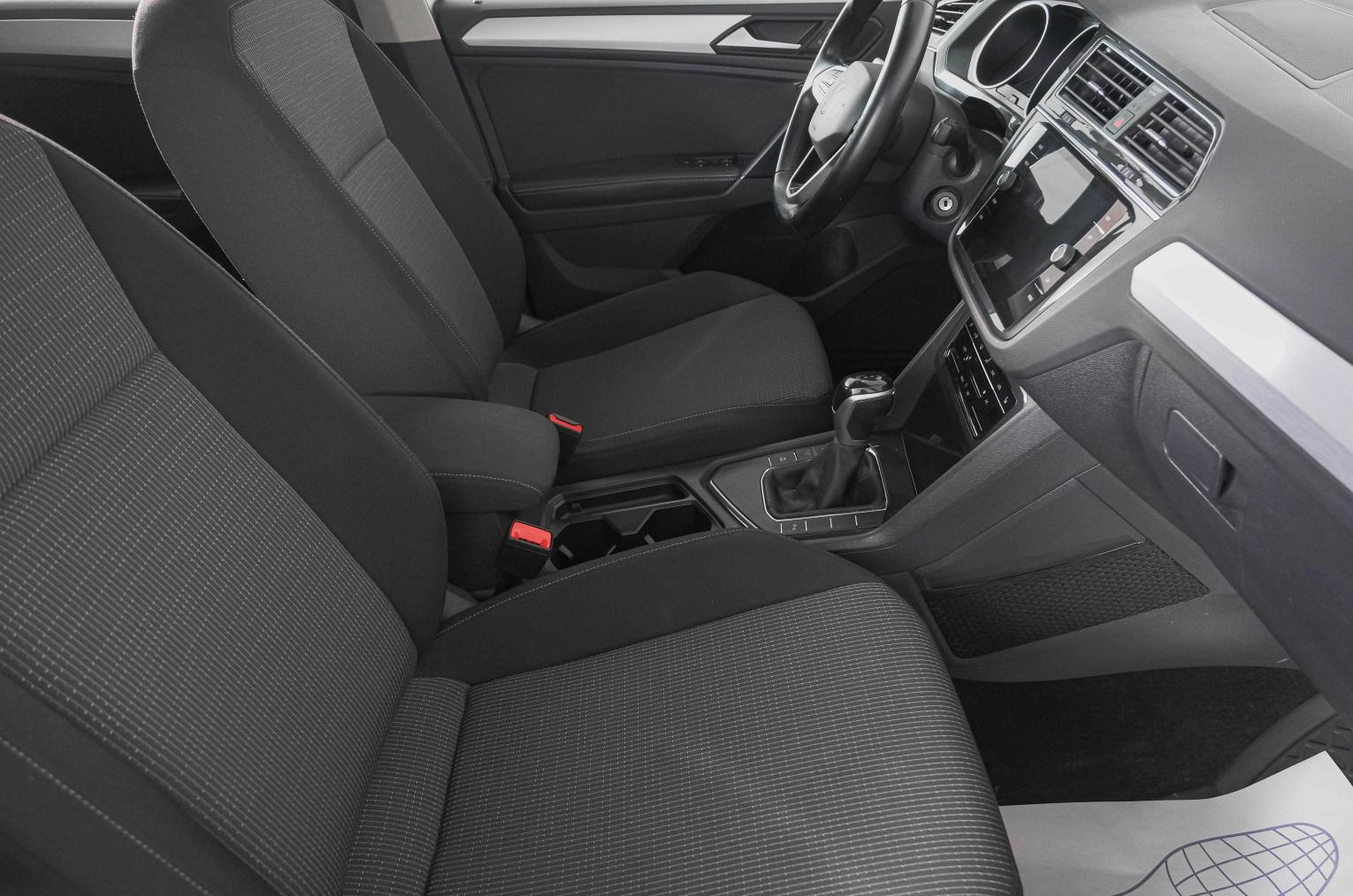Volkswagen Tiguan 11 из 23