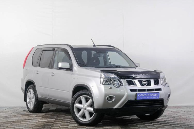Nissan X-Trail 1 из 6