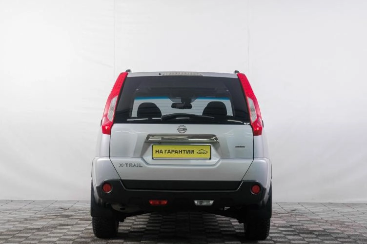 Nissan X-Trail 5 из 6