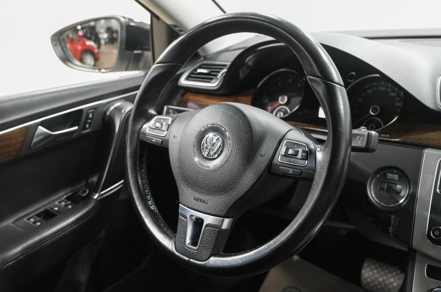 Volkswagen Passat 21 из 36