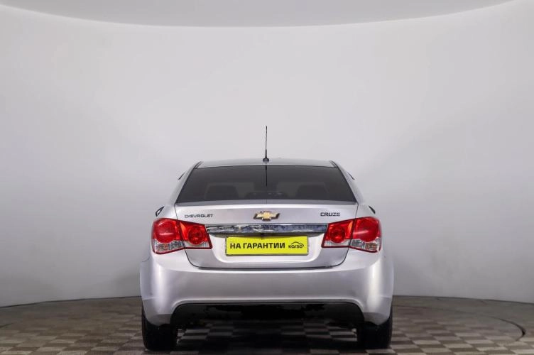 Chevrolet Cruze 5 из 6