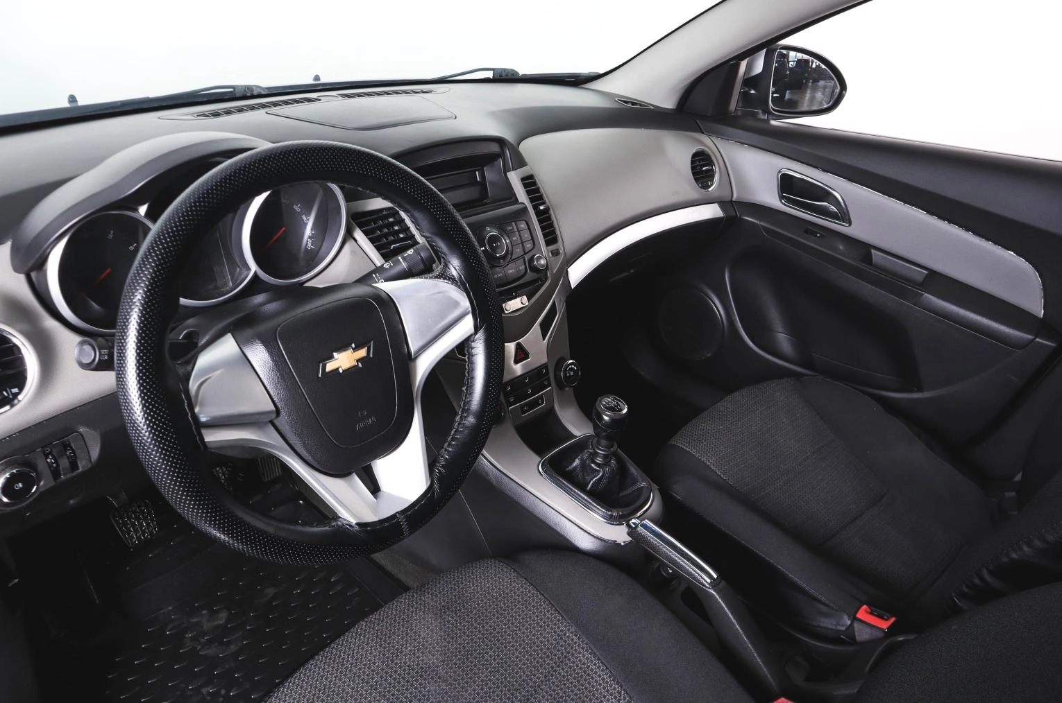 Chevrolet Cruze 7 из 19