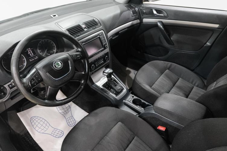 Skoda Octavia 12 из 30