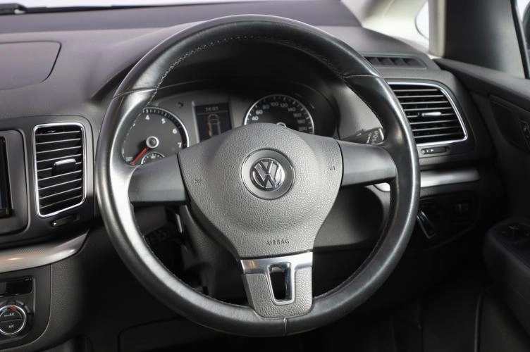 Volkswagen Sharan 11 из 16