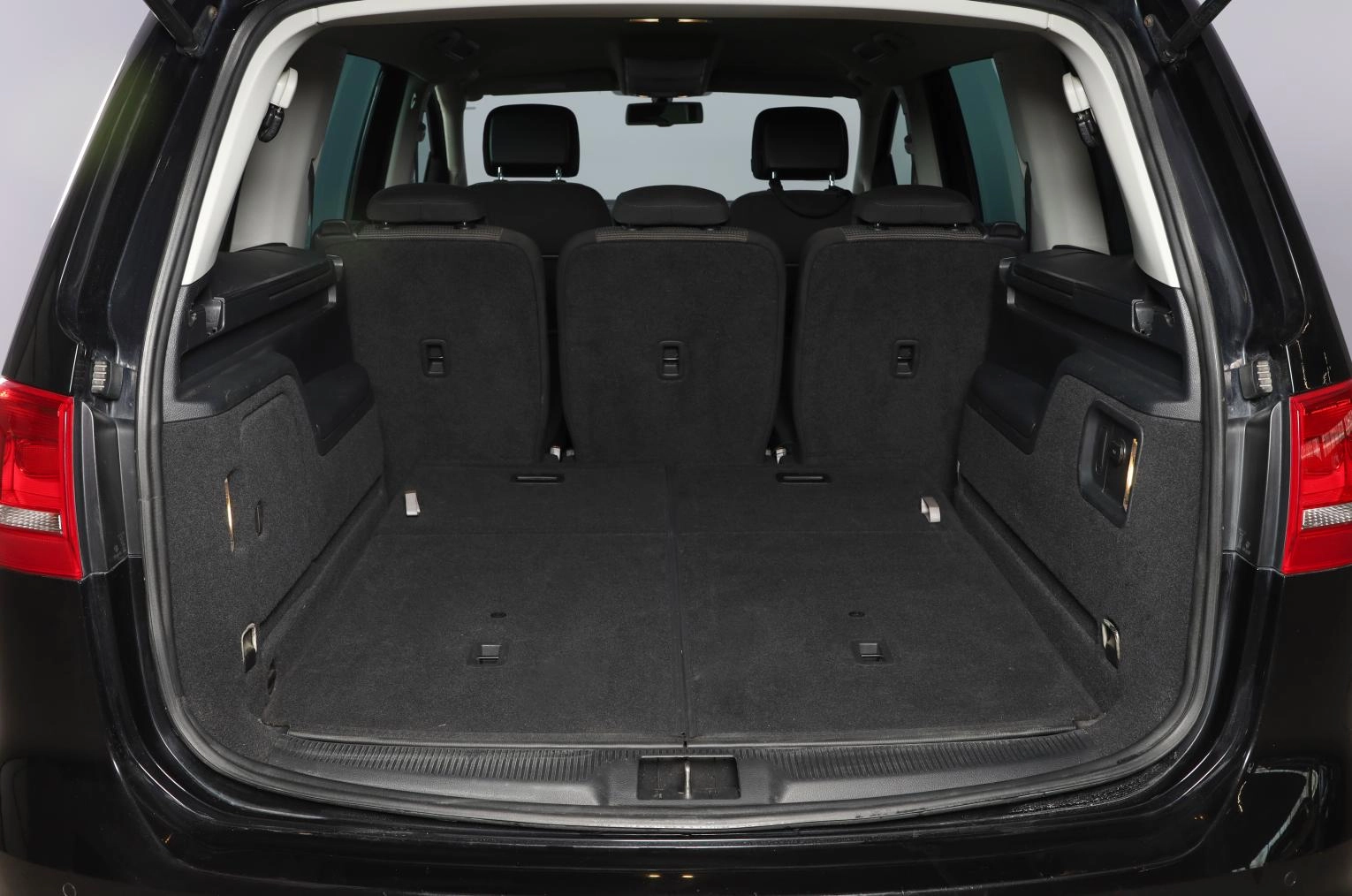 Volkswagen Sharan 16 из 16