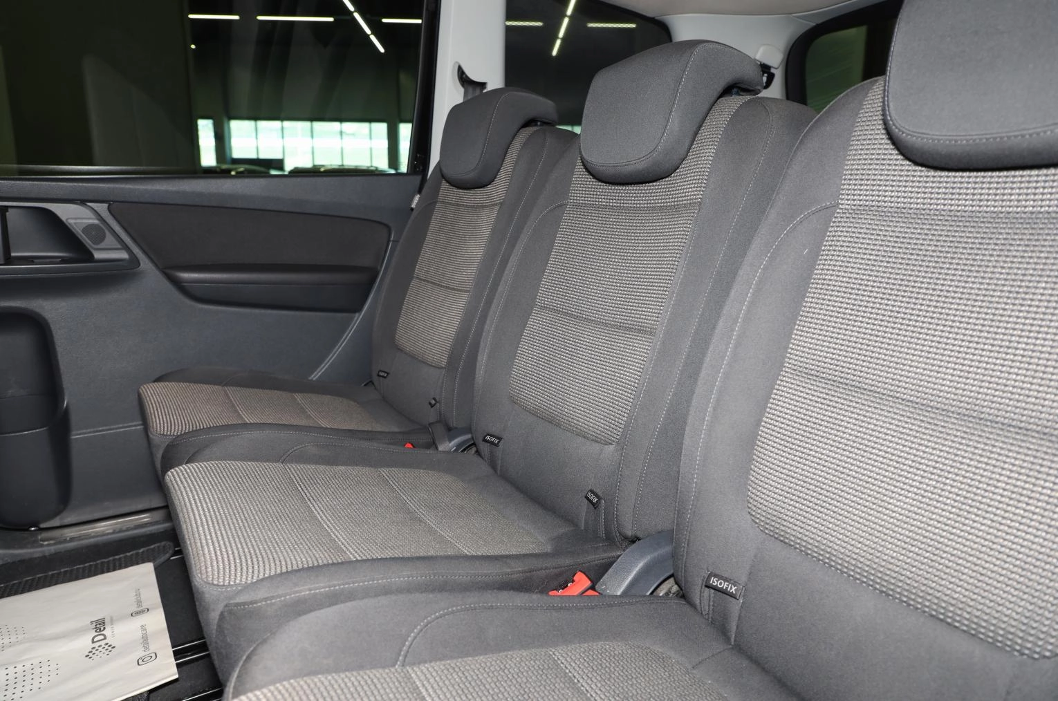 Volkswagen Sharan 15 из 16