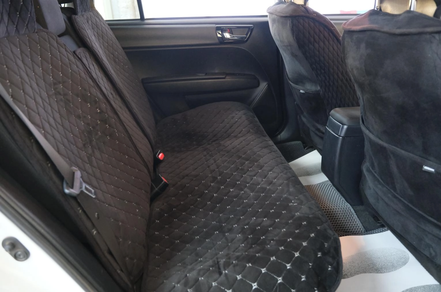 Toyota Corolla Fielder 18 из 20