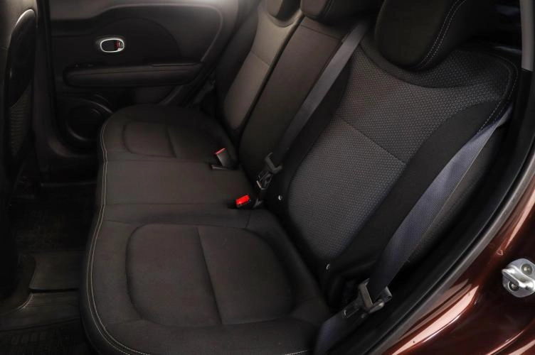 KIA Soul 19 из 19