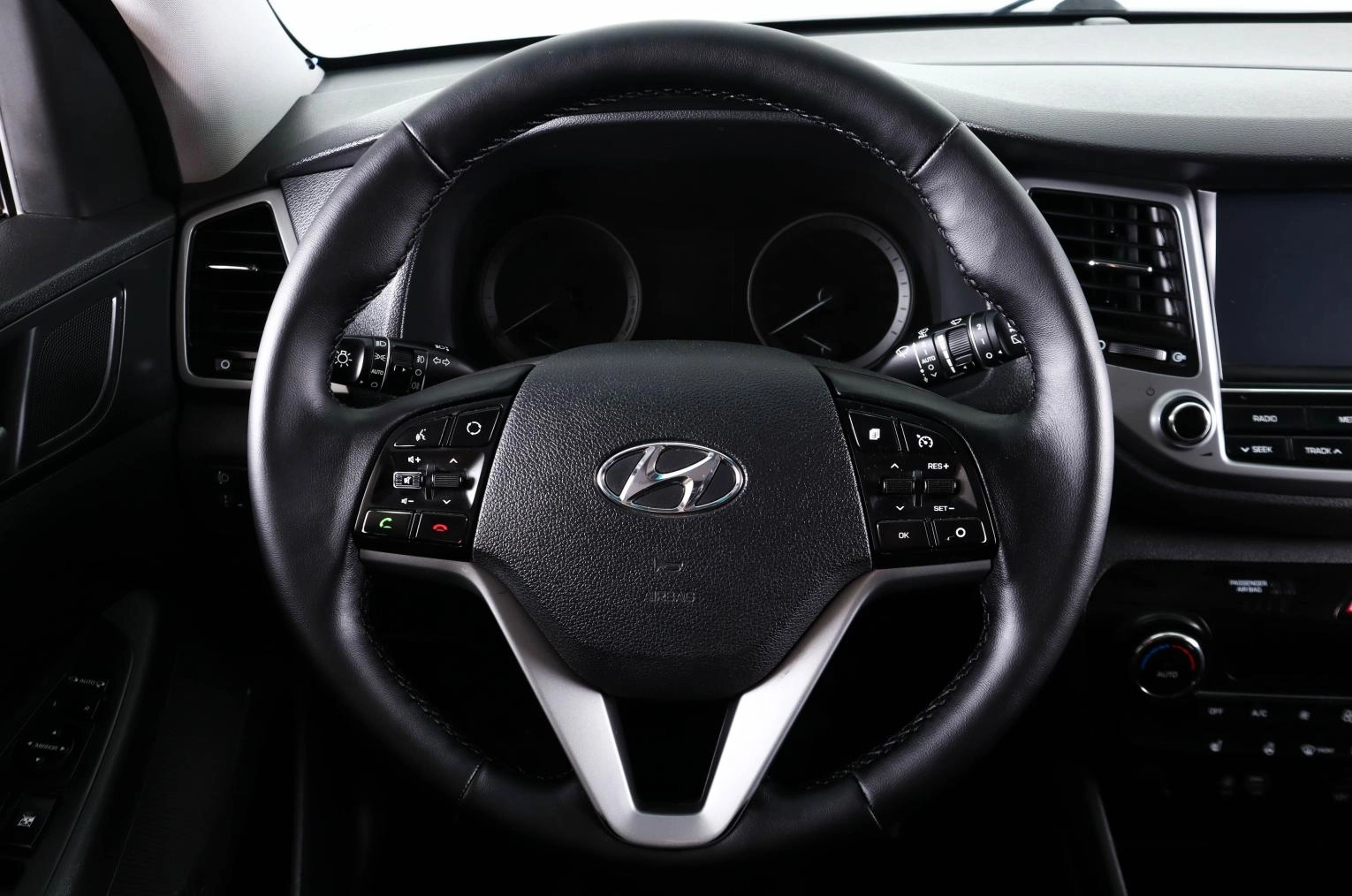 Hyundai Tucson 16 из 25