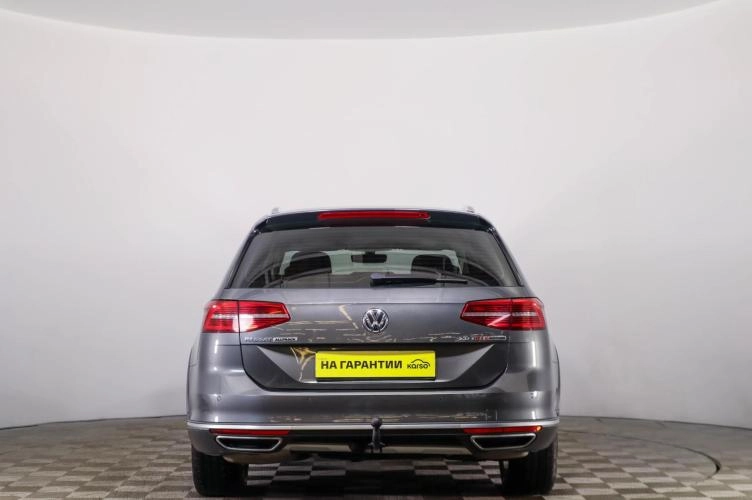 Volkswagen Passat 5 из 6